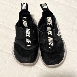 Toddler Nike shoes